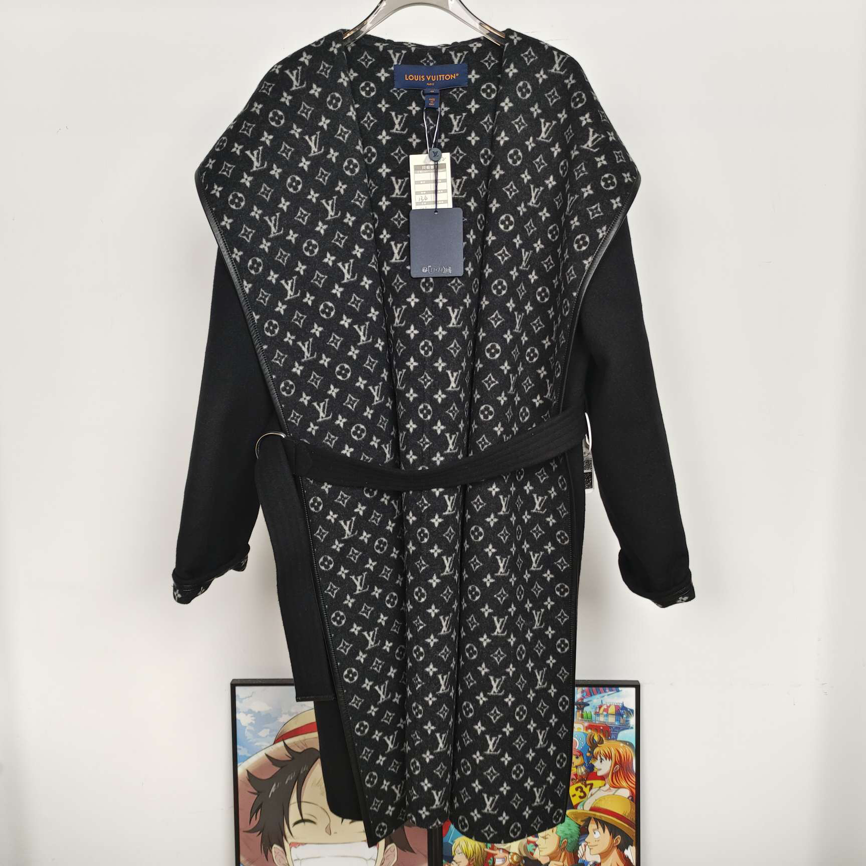 未使用 LouisVuitton/路易威登 黑色满印浴袍大衣42码GM004244
