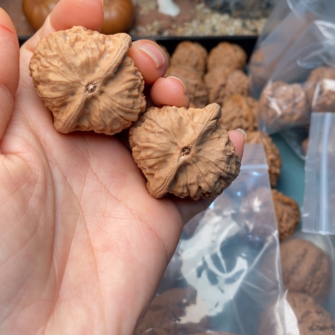 吊坠文玩核桃红方印16