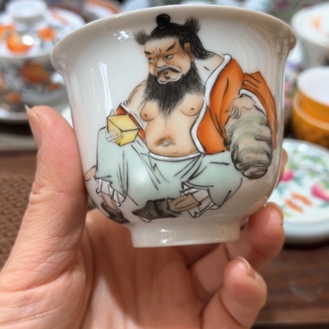 手绘茶杯盖碗壶承陶瓷