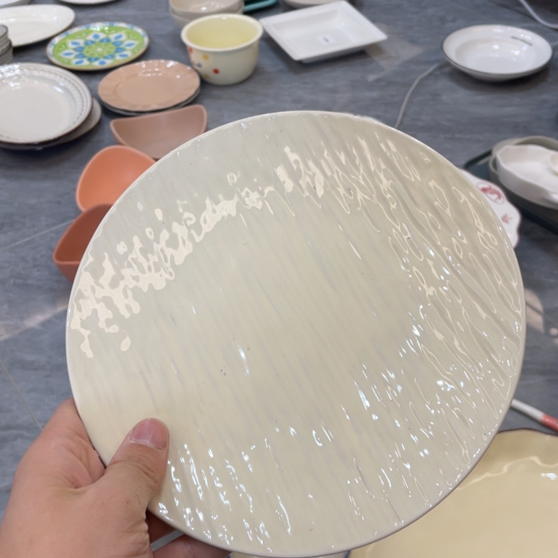 陶瓷微瑕餐具介意勿拍，满18飞！