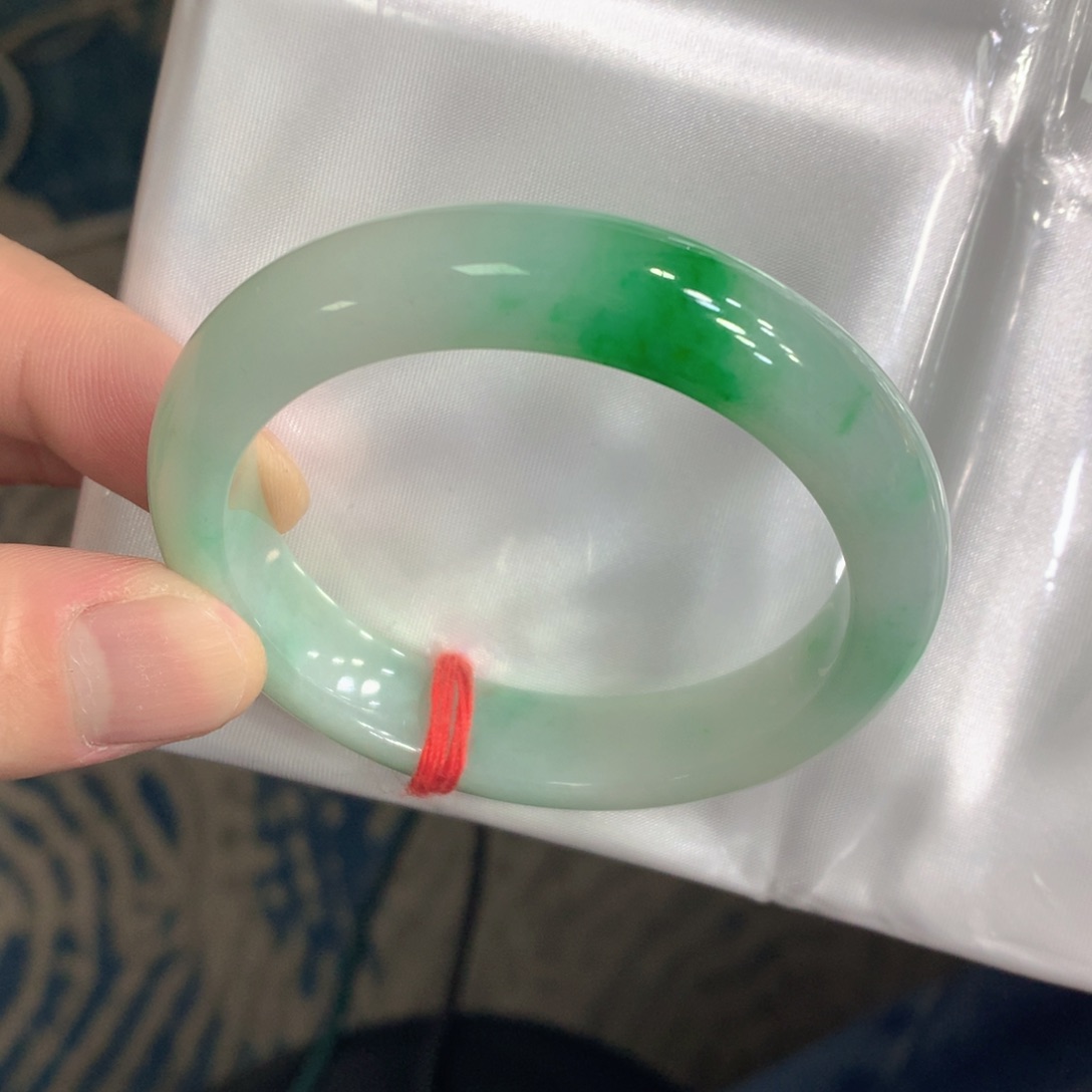 未镶嵌手镯翡翠翡翠