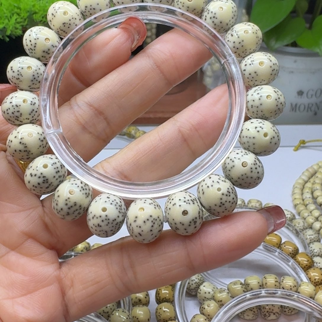 星月菩提吊坠10.12y小文星月