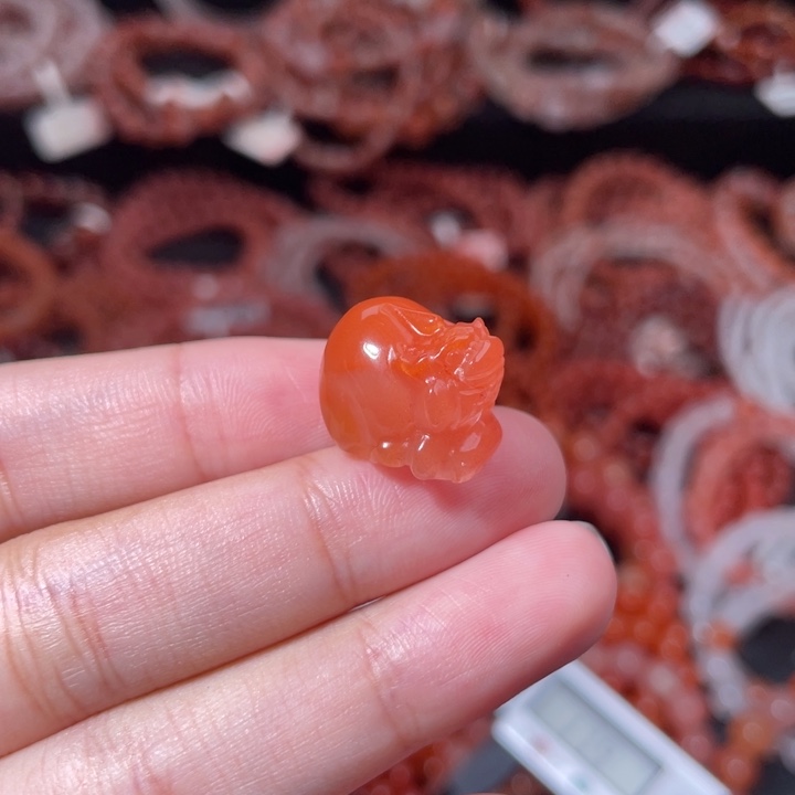 南红玛瑙未镶嵌貔貅1362