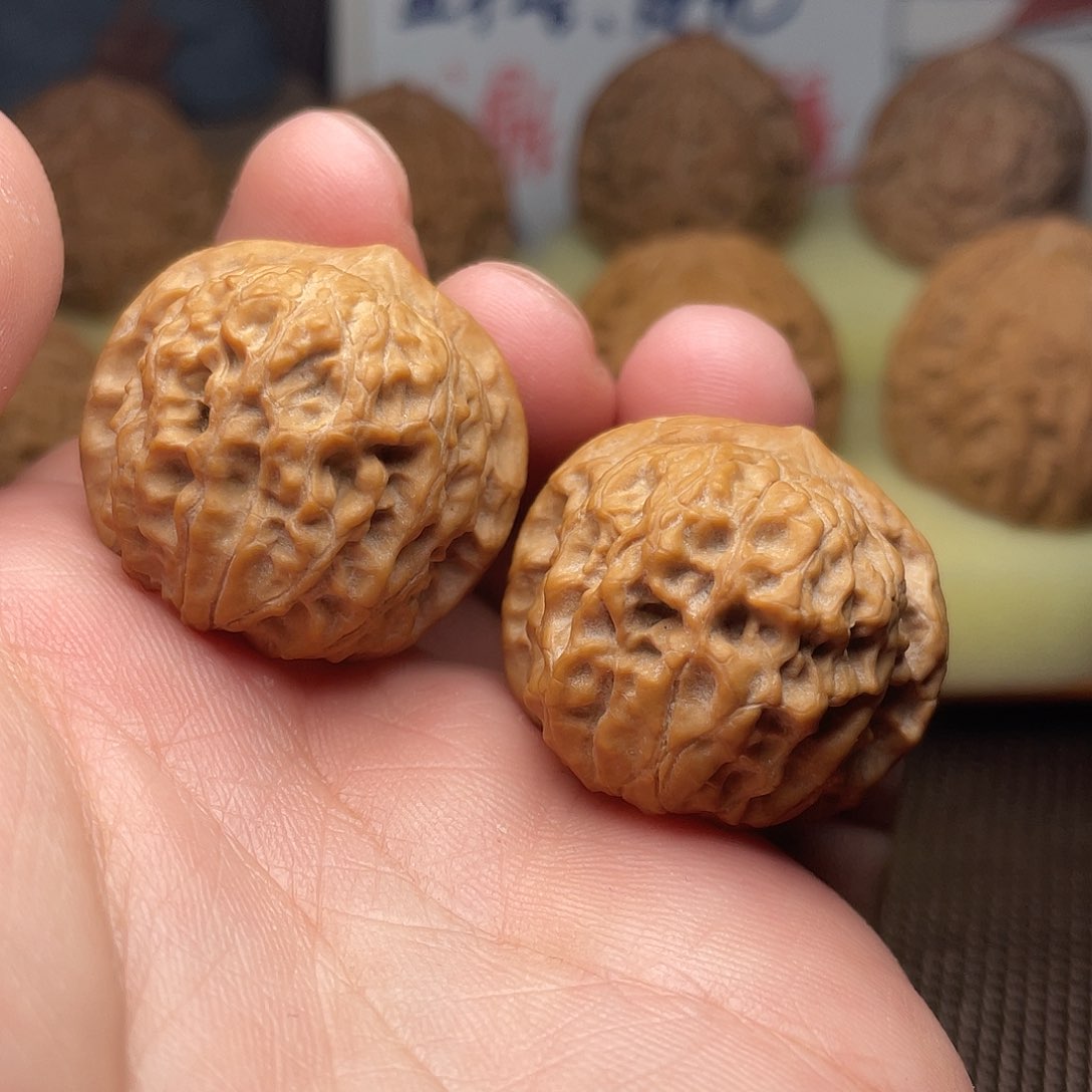 文玩核桃把件全品30mm