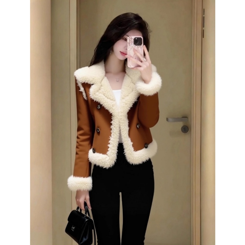 美拉德棕色短款加厚羊羔绒外套女2025新款爆款秋冬高级感加绒上衣