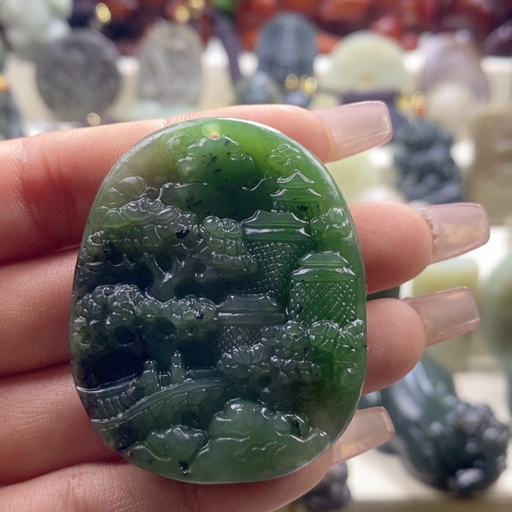 和田玉颈饰未镶嵌