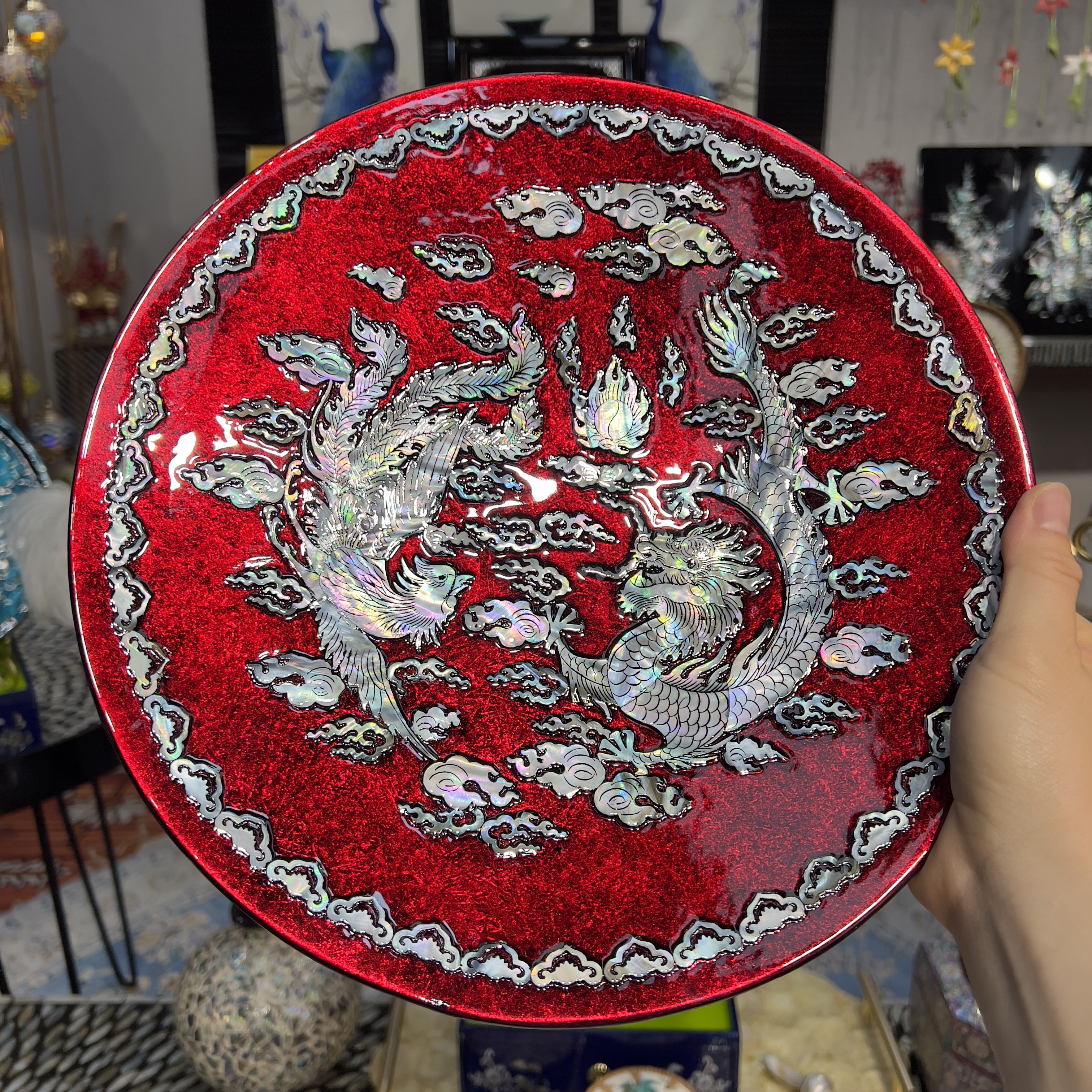 KA-||【龙凤呈祥】螺钿镶嵌龙凤呈祥贝壳盘大红直径30高4cm