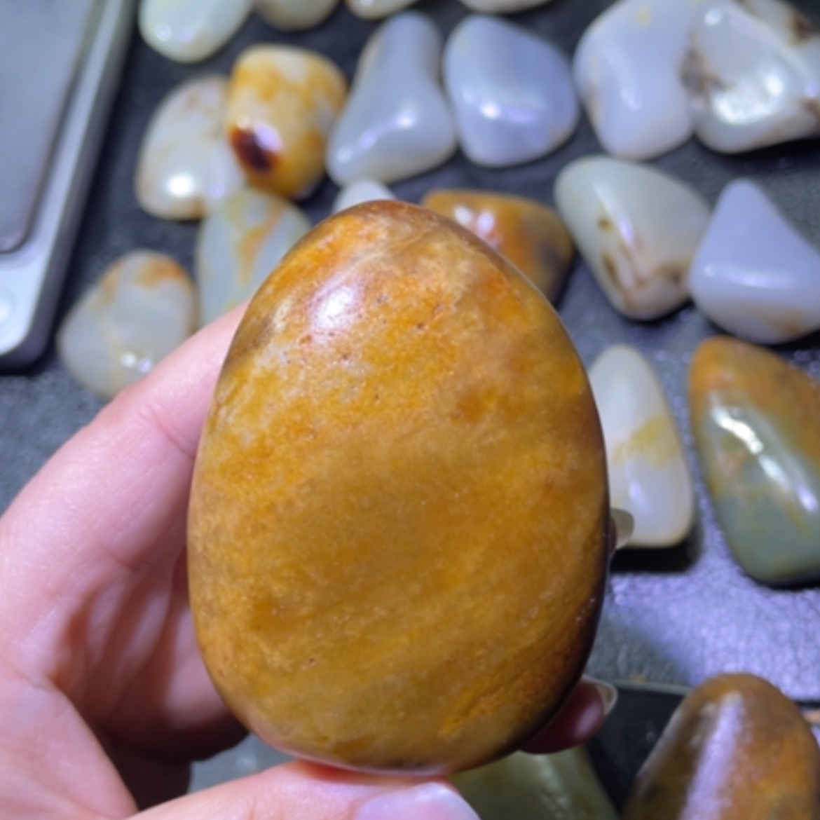 【闪购商品】颈饰未镶嵌和田玉（子料）大*