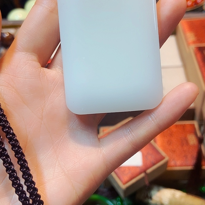 和田玉（白玉）颈饰未镶嵌主播的节目有多精彩啊我也是看到