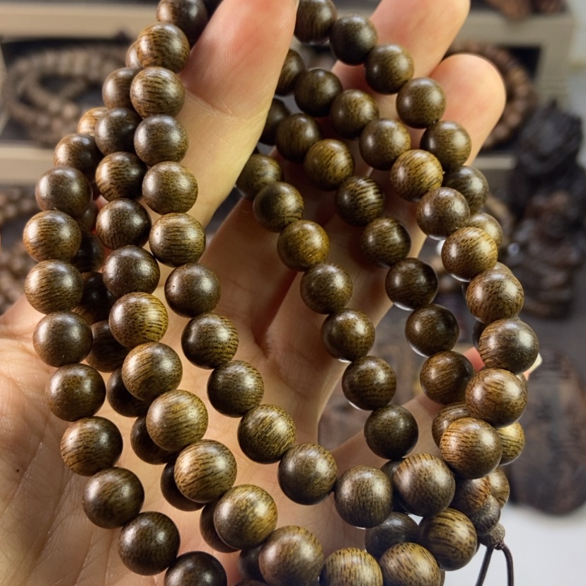 【闪购商品】沉香手串骑****风越南芽庄白奇楠