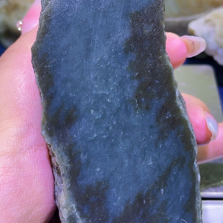 未镶嵌和田玉（糖玉）珠宝半成品