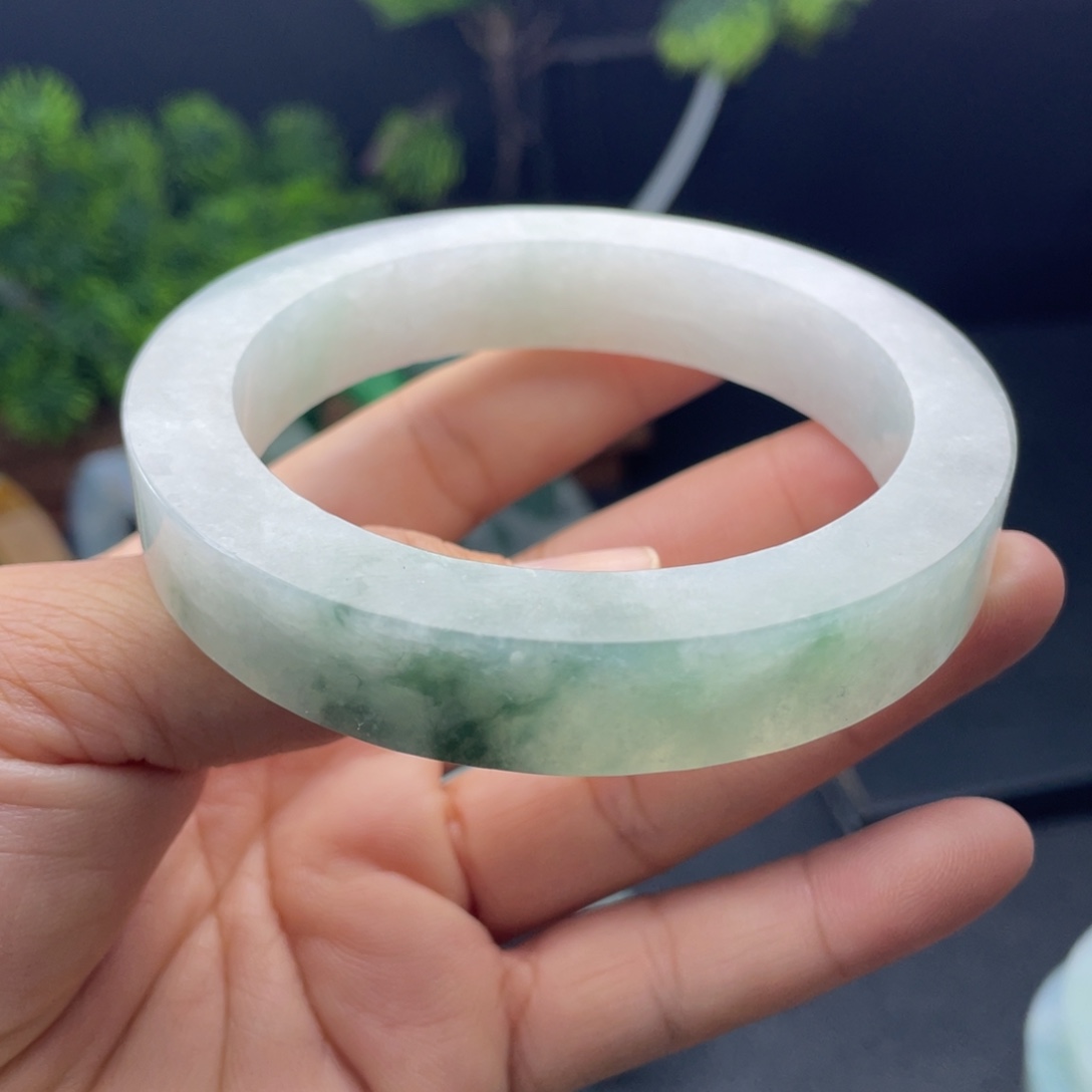 定制翡翠不退不换未镶嵌