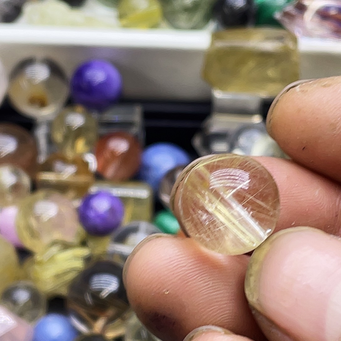 查罗石合金珠宝半成品?****?