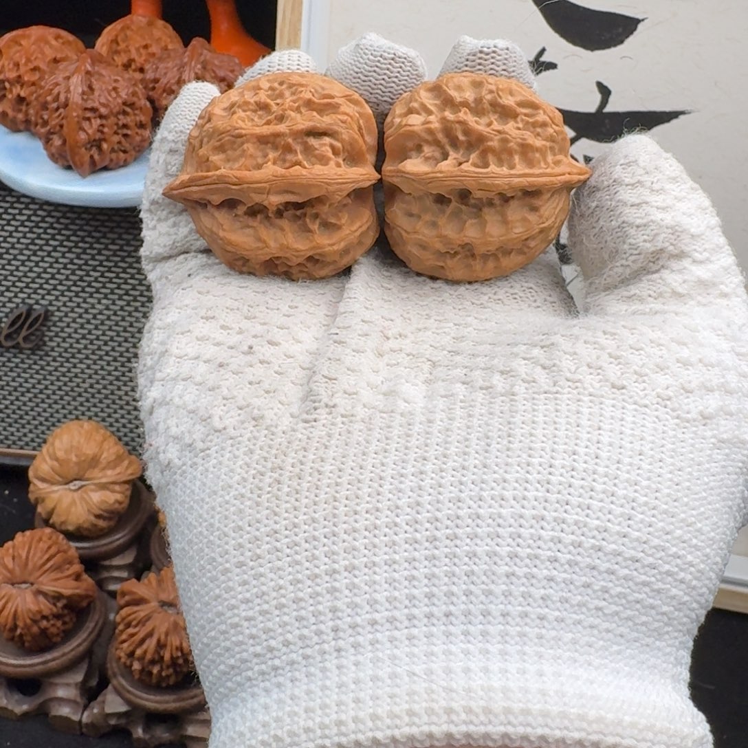 吊坠文玩核桃3901梨木台