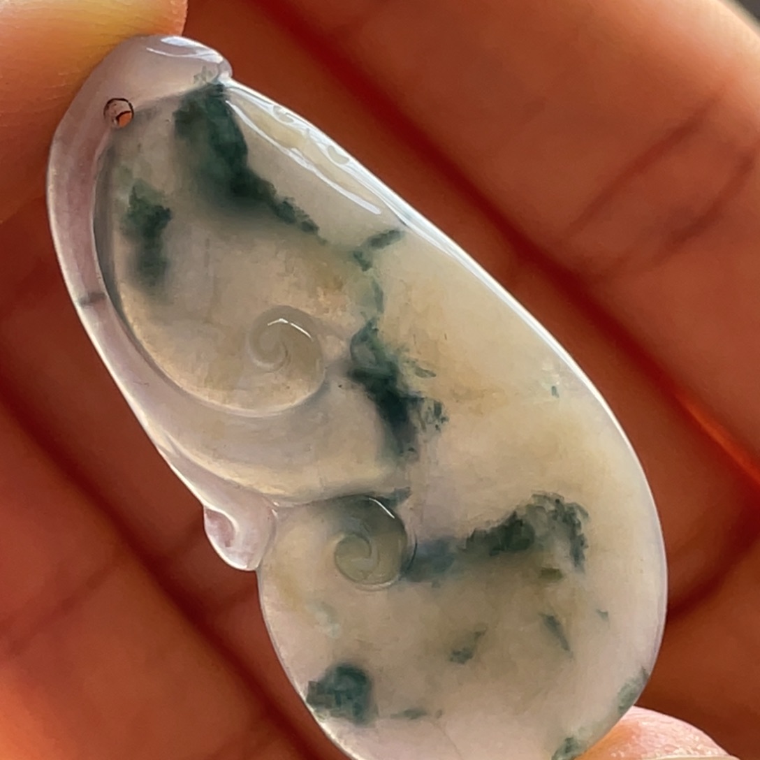 翡翠颈饰未镶嵌不退换