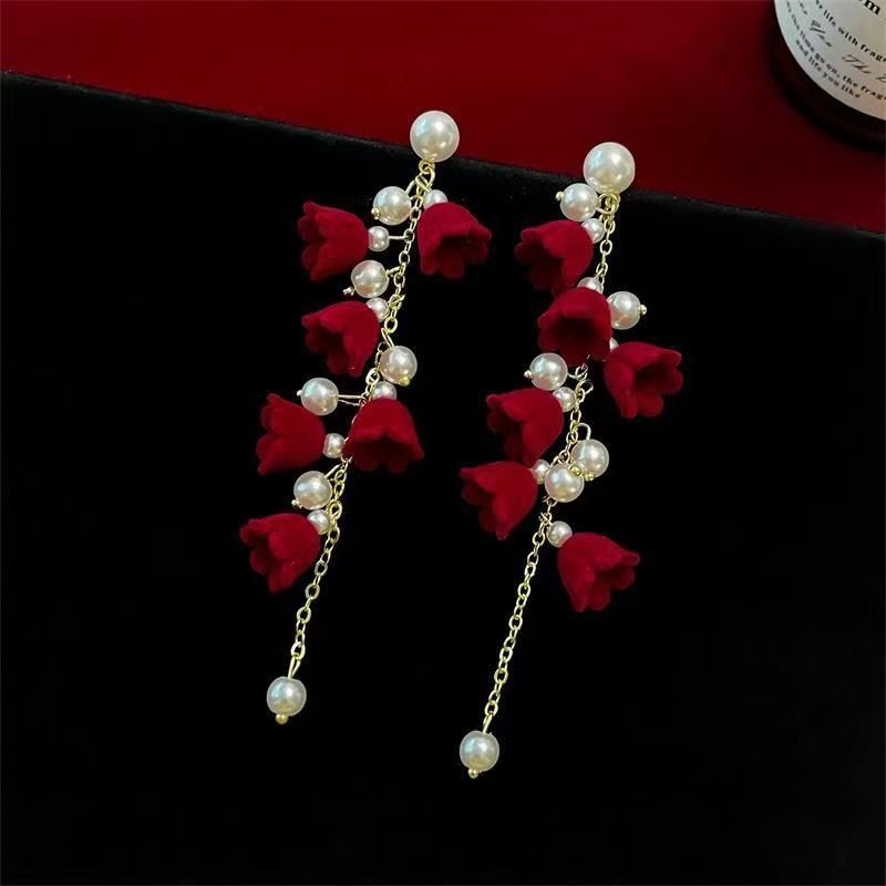 铜合金布艺耳饰 酒红色植绒风铃花流苏耳环