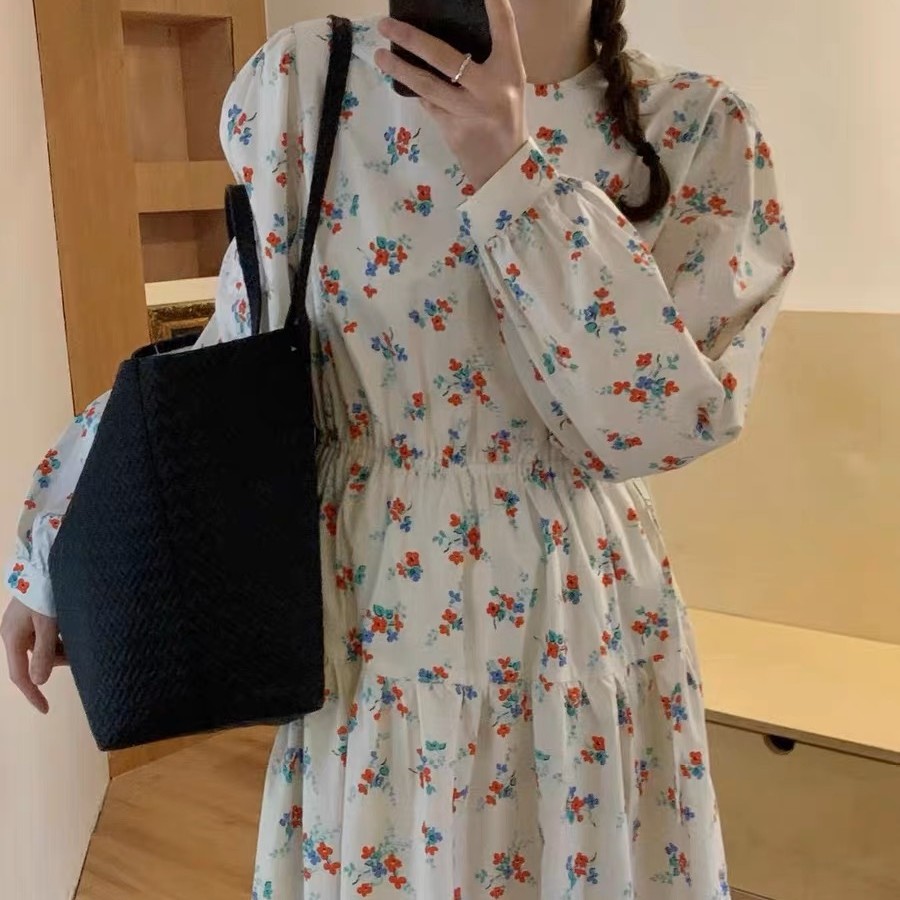 8802三色碎花连衣裙