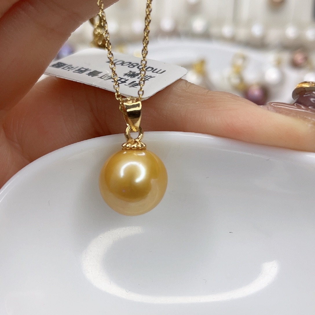 淡水珍珠吊坠(赠链)未镶嵌