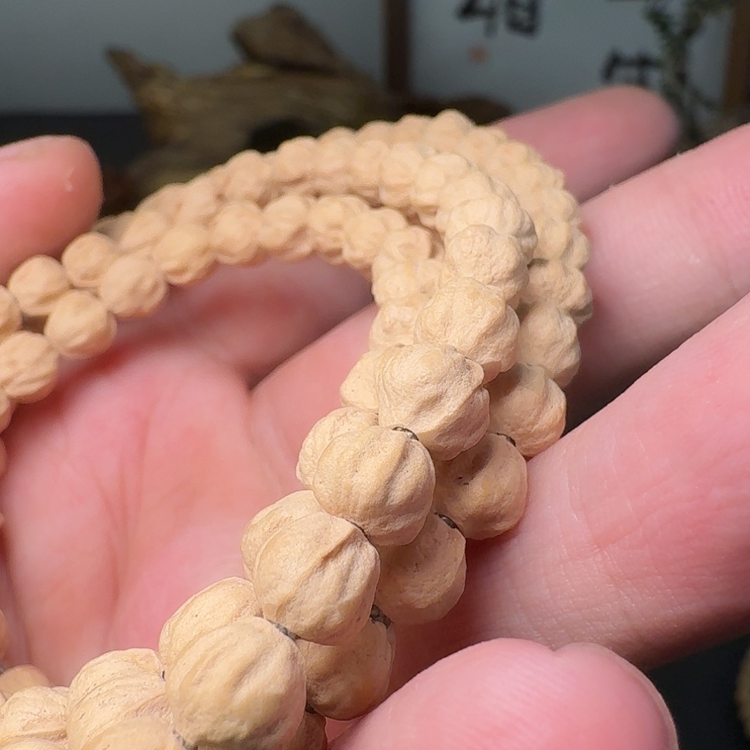 柏香籽/百香籽吊坠很**?