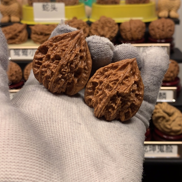 文玩核桃把件流星雨36