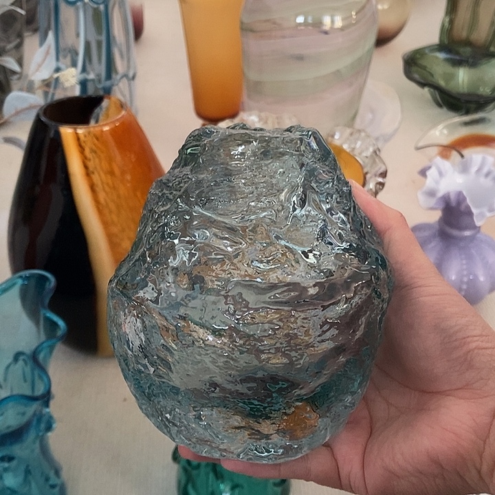 花***奴蓝色琉璃摆件花瓶