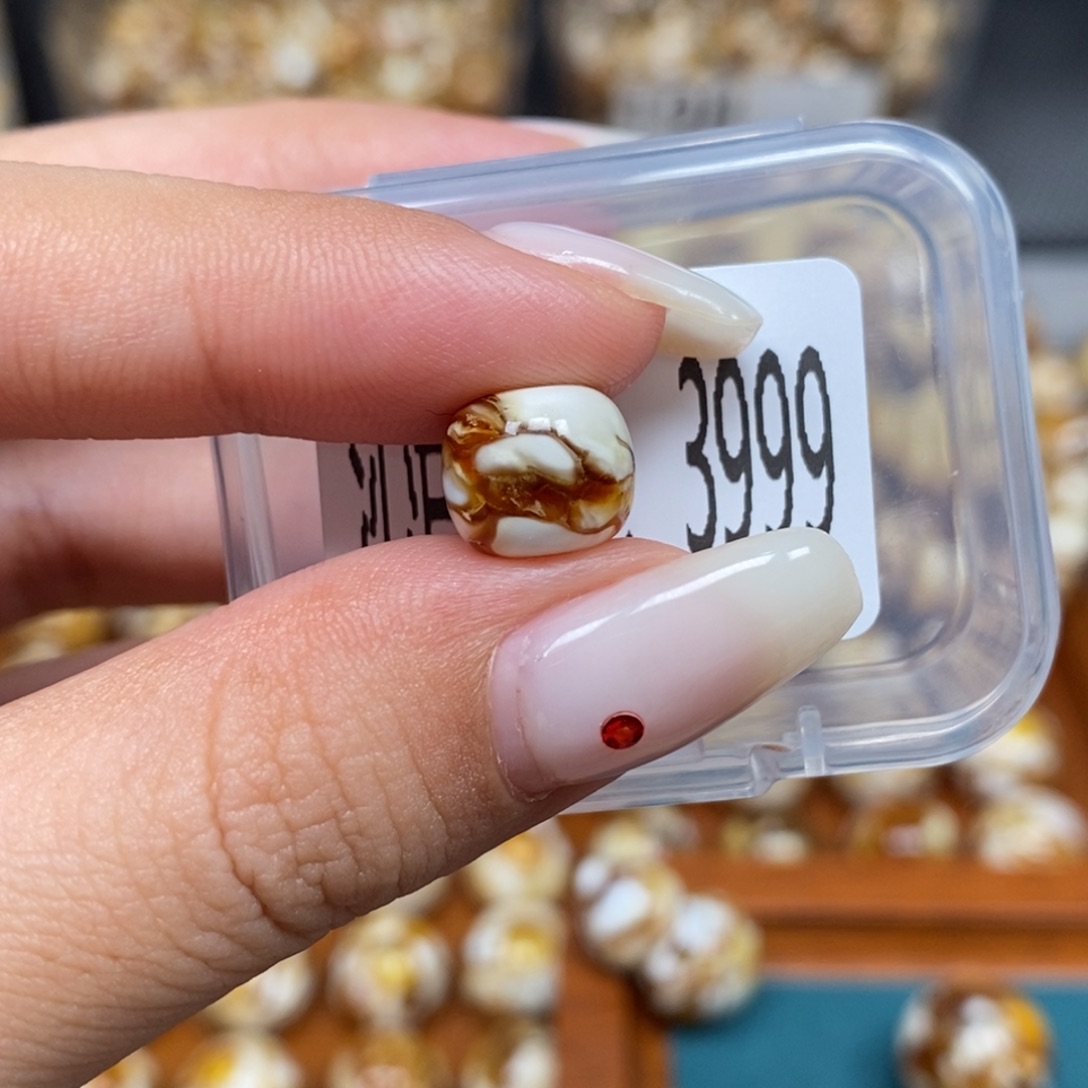 猴头核桃把件3999