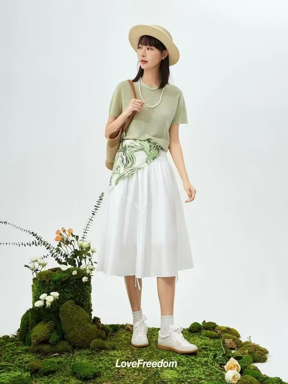 扣号主播叫名字拍福利款白色百搭女装优雅甜美连衣裙气质