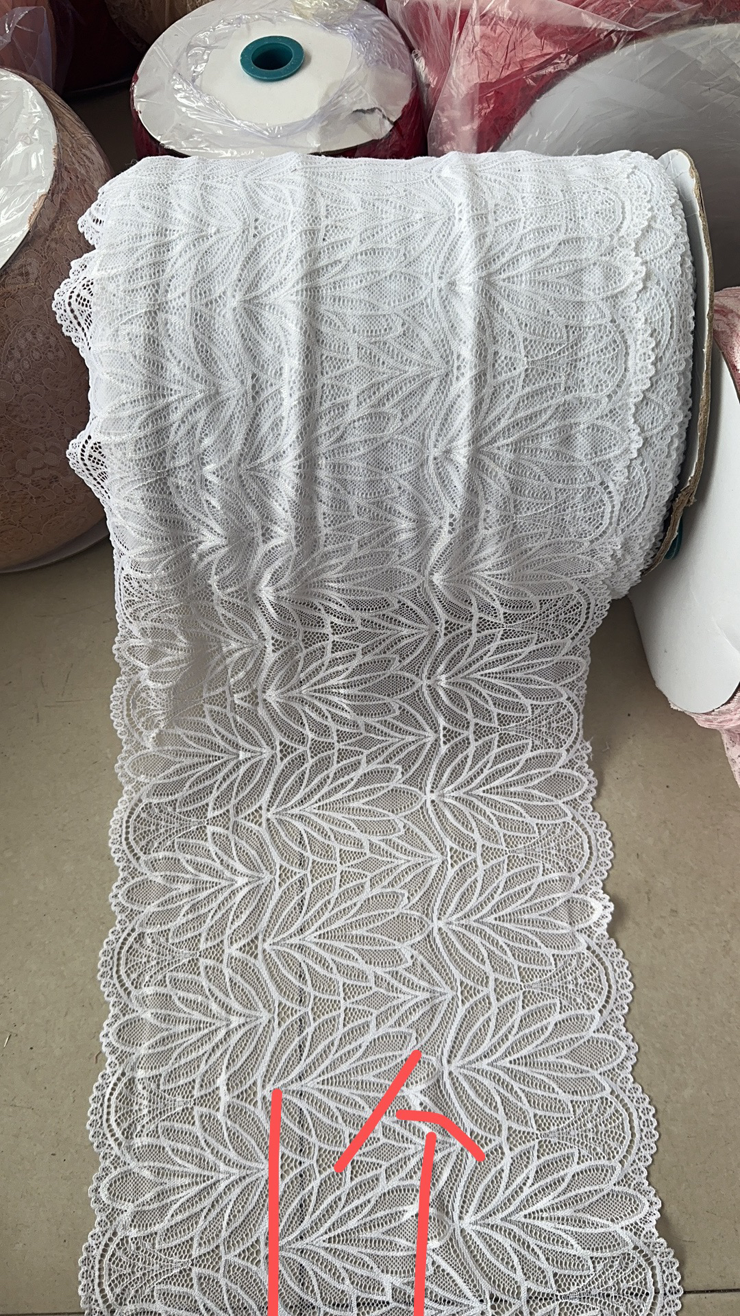 黑白弹力宽蕾丝花边辅料用于衣服裙摆袖子装饰材料