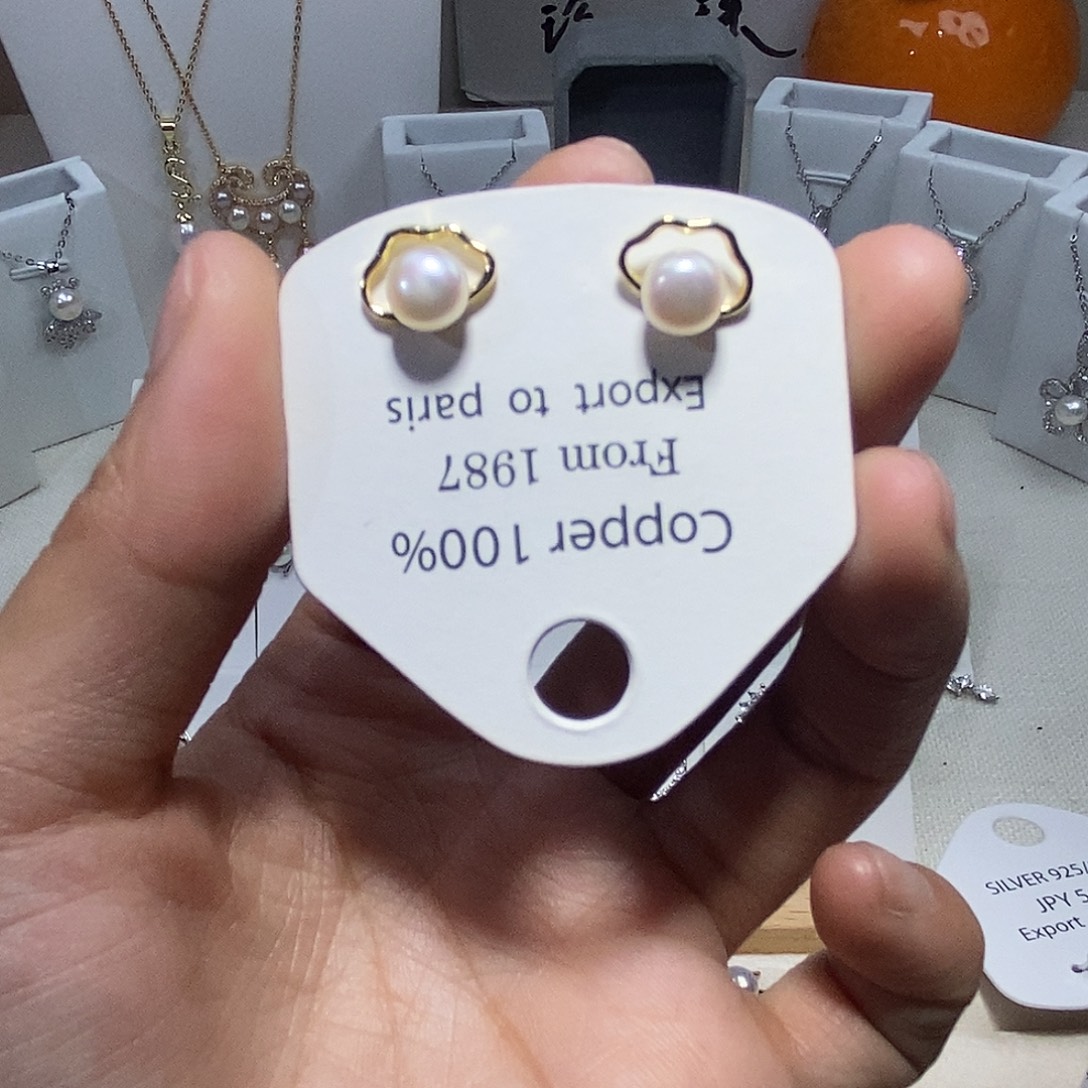 未镶嵌淡水珍珠耳饰