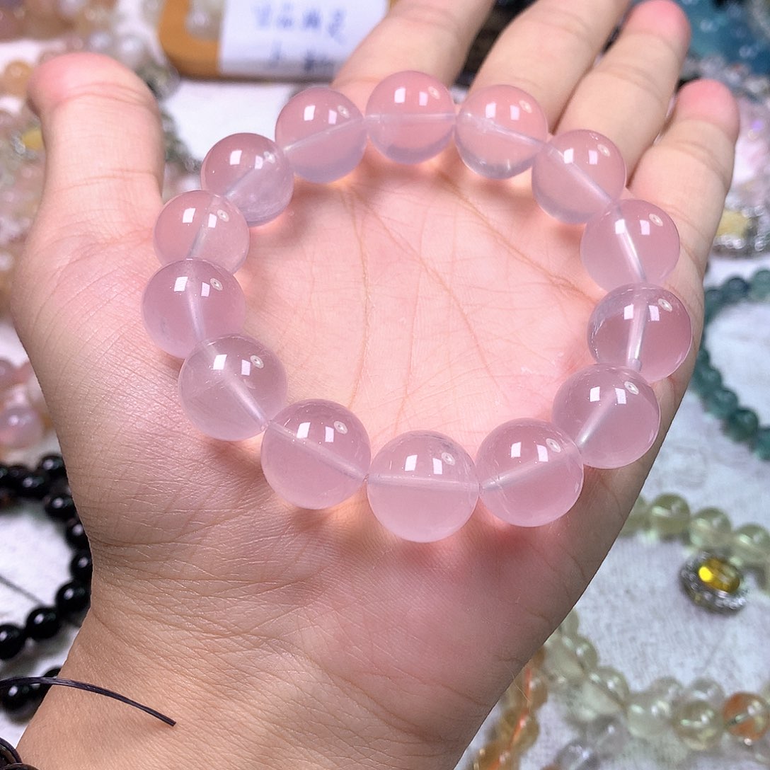 水晶手串未镶嵌天然