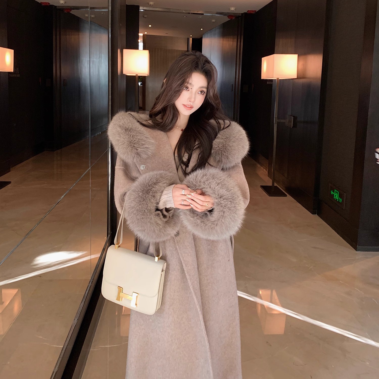 "战袍大衣"老钱风双面羊毛大衣女2025冬季新款高奢大毛领毛呢外套