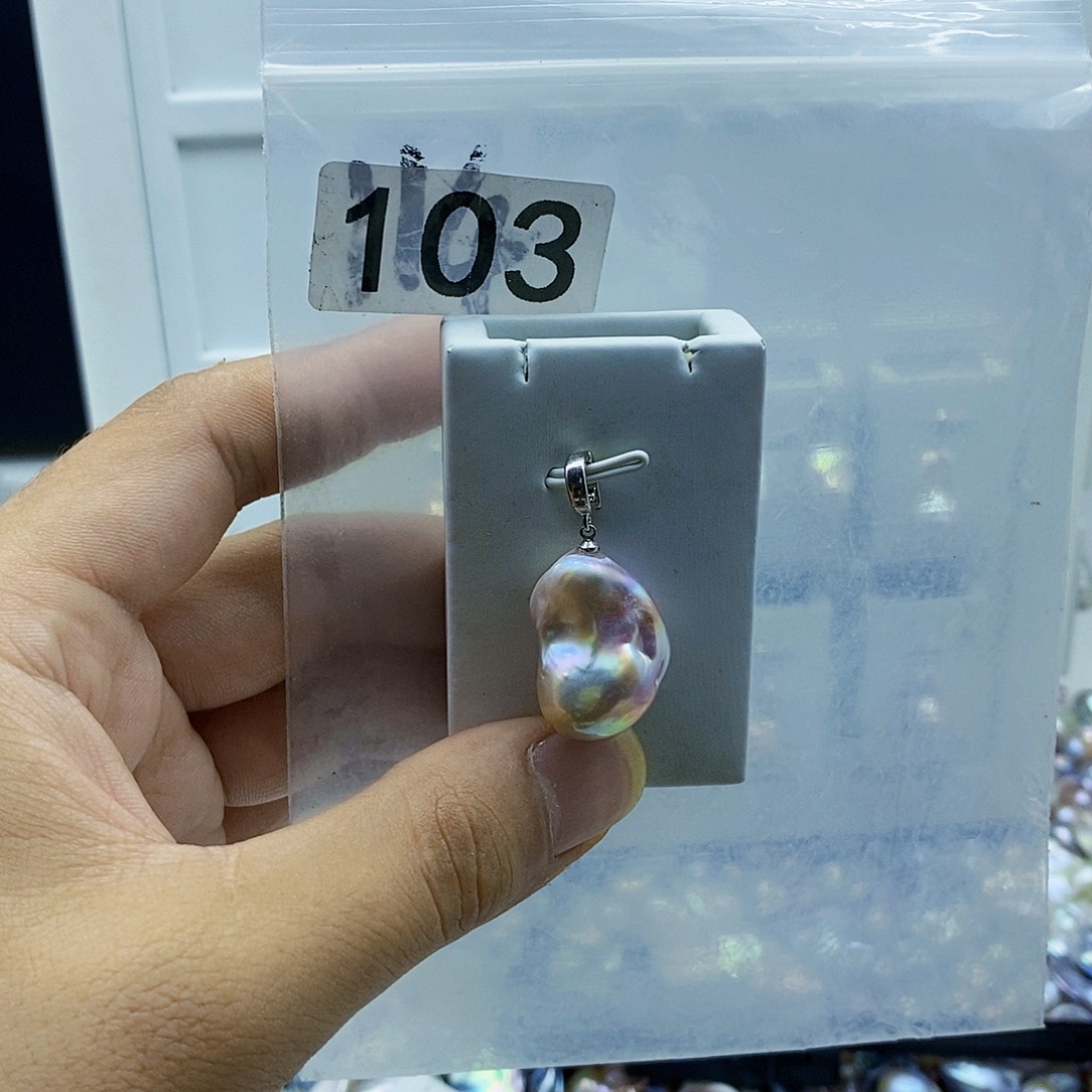 淡水珍珠合金颈饰