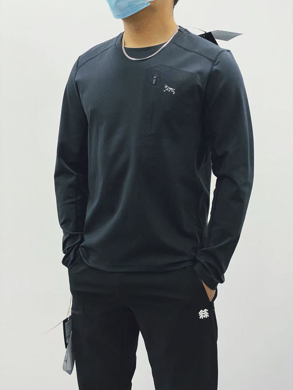 【一折清仓】LT枭圆领微绒内衣长袖时尚运动外搭8502