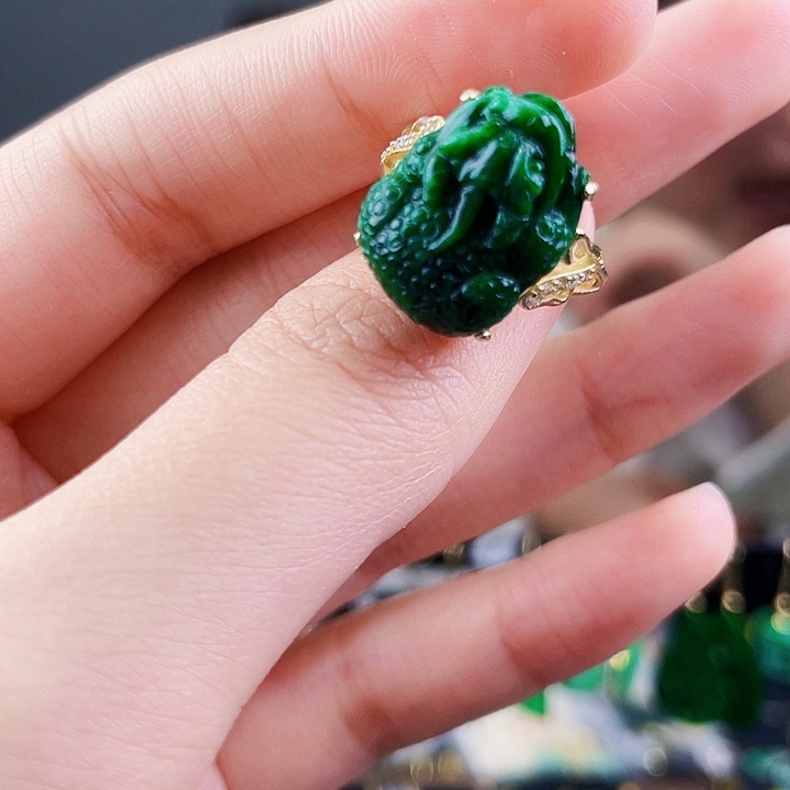 翡翠戒指银S925镶嵌饰品