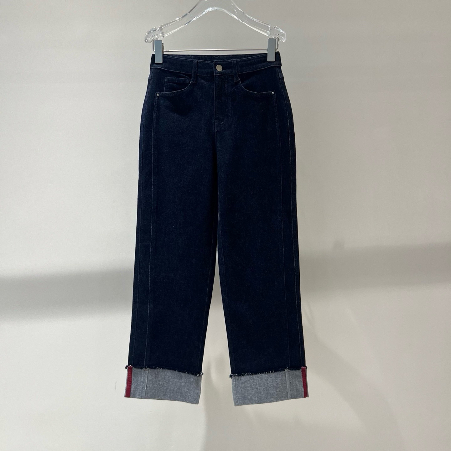 艾诺丝商场同款2025秋装新款宽松藏青微锥卷边牛仔裤长裤AR324110