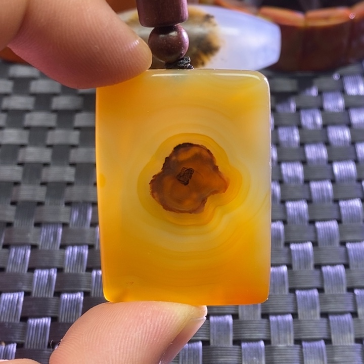 玛瑙/玉髓海洋玉髓吊坠未镶嵌