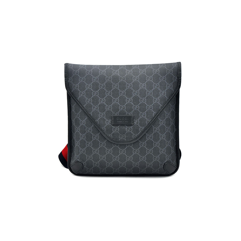 95新 GUCCI/古驰 97新闲置黑色老花翻盖单肩斜挎包26*26/14891