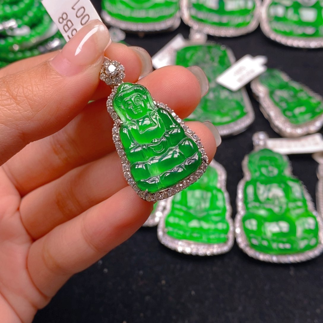 翡翠颈饰银S925镶嵌888888888