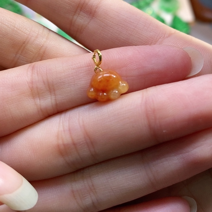 颈饰未镶嵌翡翠吊坠