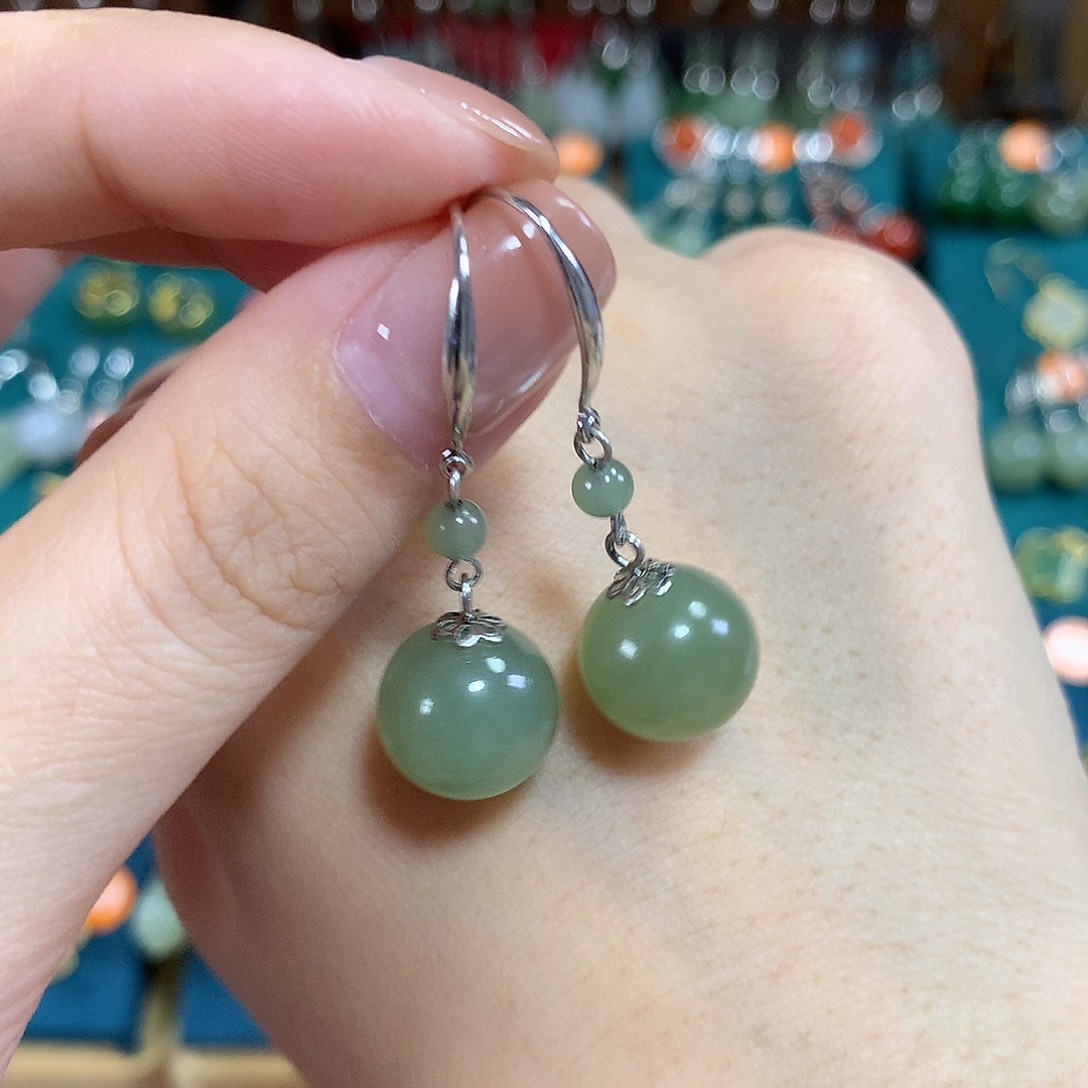 和田玉银S925镶嵌耳饰卡12左右