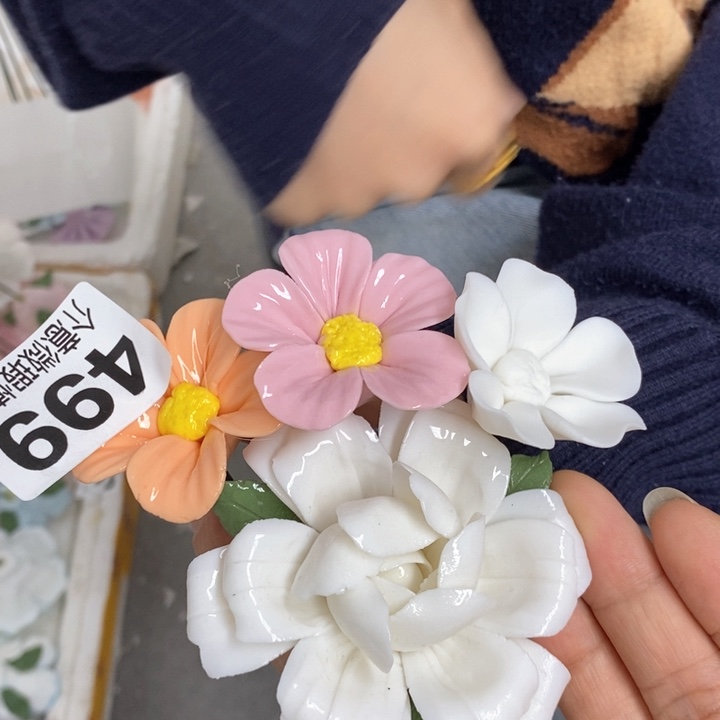 摆件陶瓷材料加工