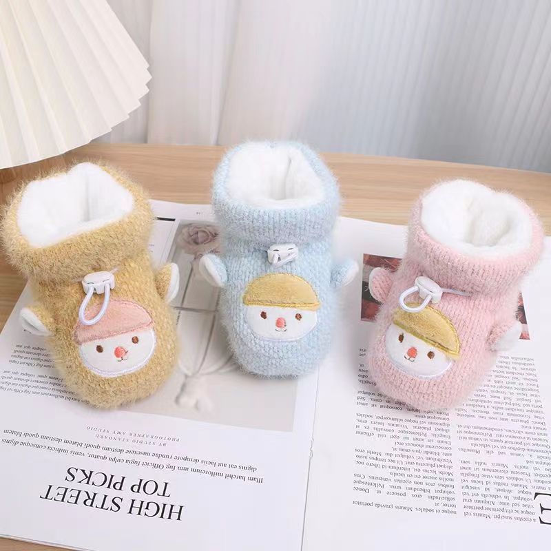 婴儿棉鞋冬季加厚加绒宝宝鞋子女冬软底不掉护脚男新生儿鞋套保暖