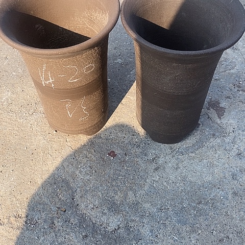 中国宜兴紫砂花盆，