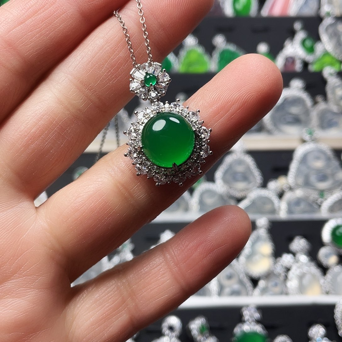 玛瑙/玉髓颈饰合金