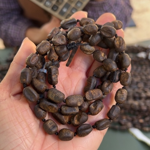 沉香手串白棋虫漏沉水27克卡0.8多样性发1串