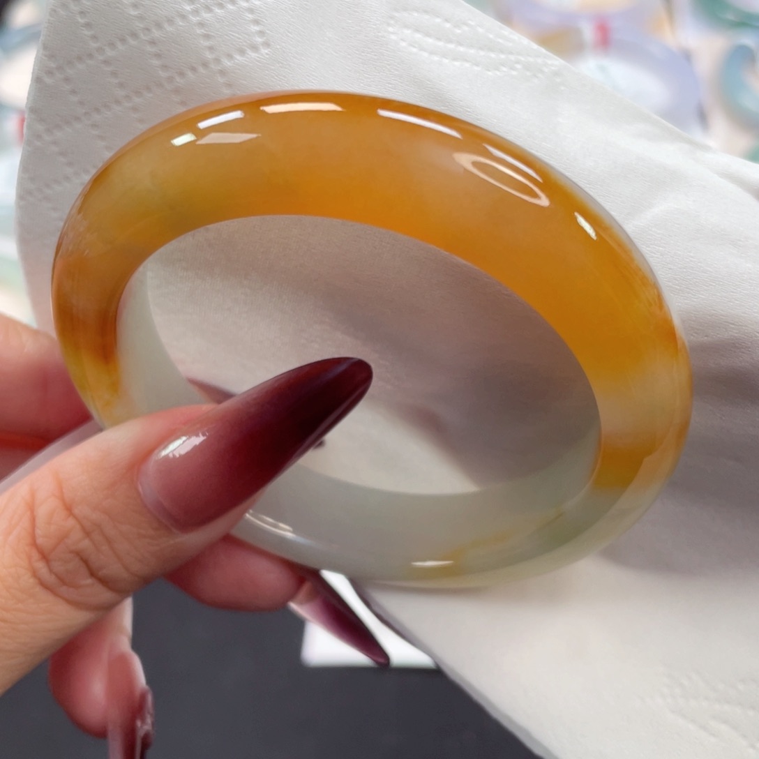 未镶嵌手镯翡翠8号53.7特色油润蜜糖黄