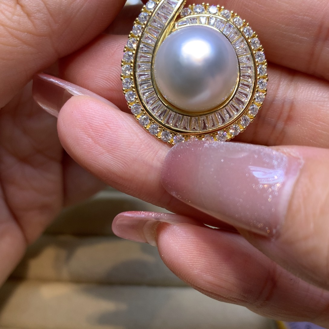 颈饰银S925镶嵌海水珍珠