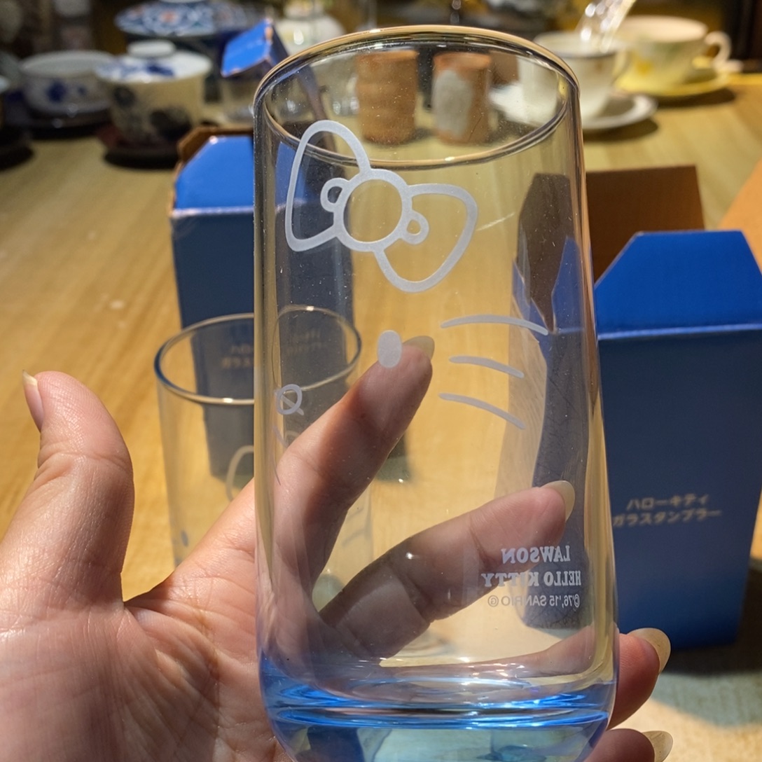 R***n易雅集工艺品有限公司