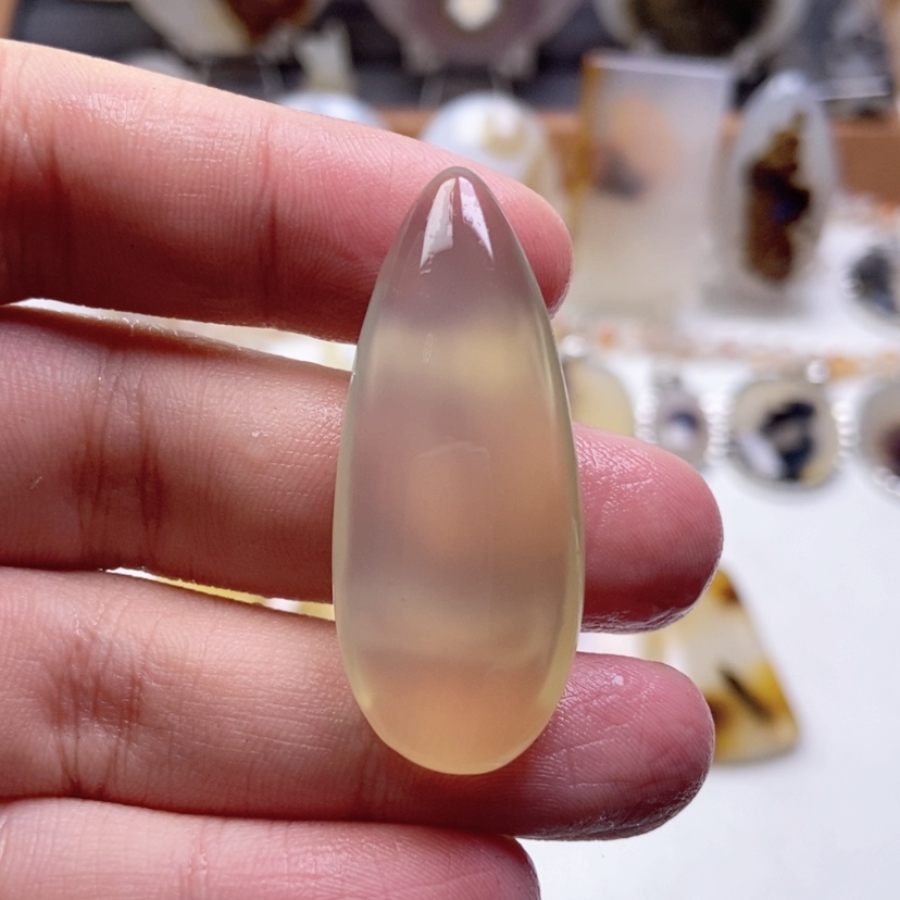 【闪购商品】玛瑙/玉髓颈饰未镶嵌