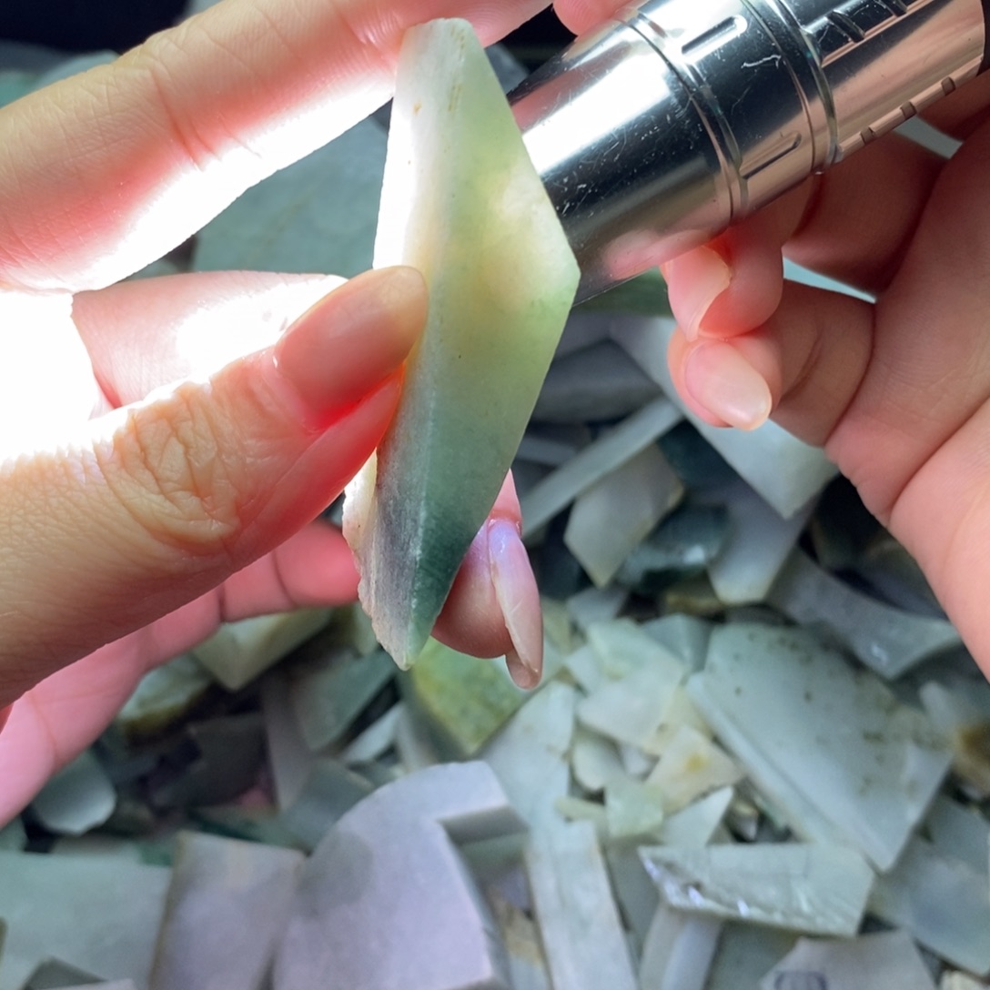 翡翠未镶嵌挂件翡翠